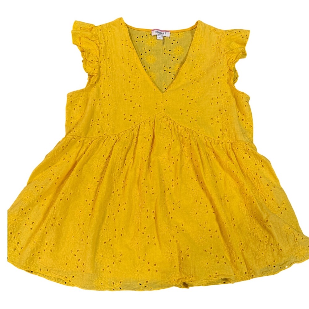 Andree by Unit Yellow Eyelet Babydoll Top Ruffle Sleeve V-Neck 18309 Womens M